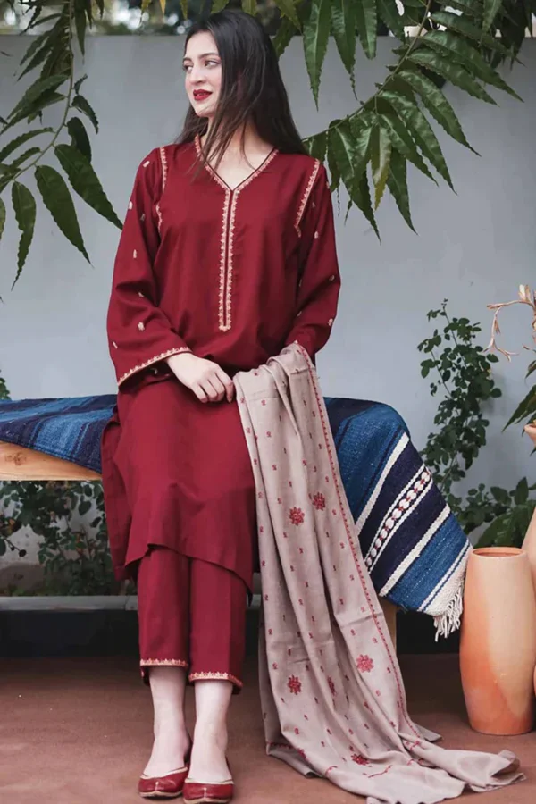 KN403-WINTER 3 Piece Dhanak Suit with Embroidered Shawll
