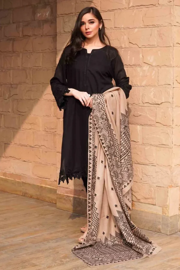 KN557-3 Piece Dhanak Winter Embroidered Suit with Printed Shawll