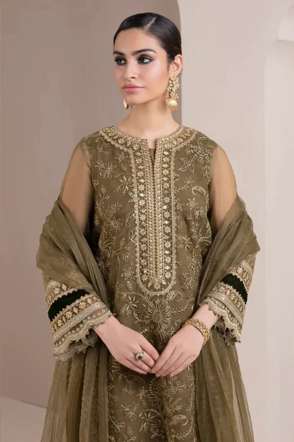 BAROQUE-Embroidered 3Pc Organza Dress With Dupatta