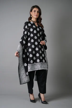 KN1227 - Winter 3PC Karandi Digital Print Dress