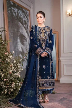 KN607-WINTER Embroidered Velvet Three piece With Embridered Chiffon Duppatta