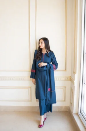 KN615-Asling WINTER 3PC Dhanak suit with Embroidered Shawll